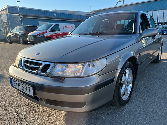 Saab 9-5