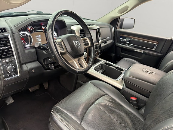 Dodge RAM 1500 13 of 30
