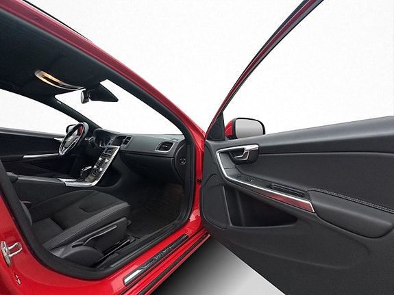 Volvo V60 23 of 30