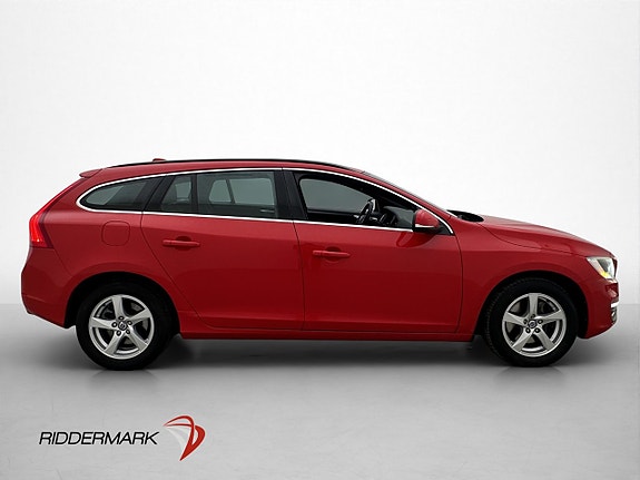 Volvo V60 8 of 30