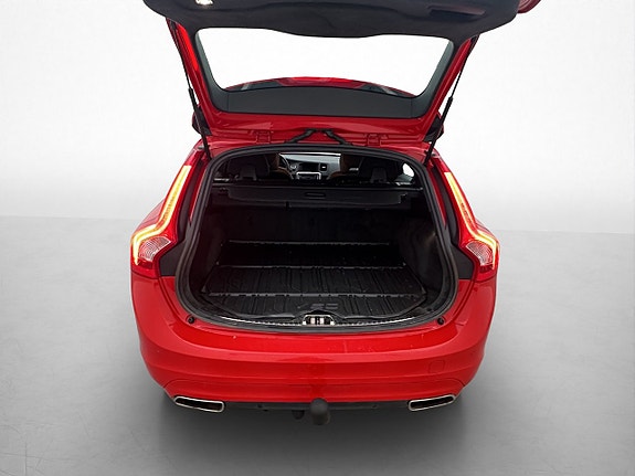 Volvo V60 26 of 30
