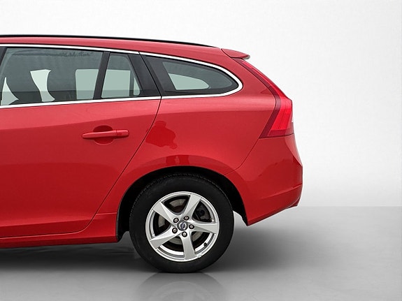 Volvo V60 28 of 30