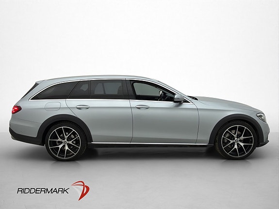 Mercedes-Benz E220 d 5 of 5
