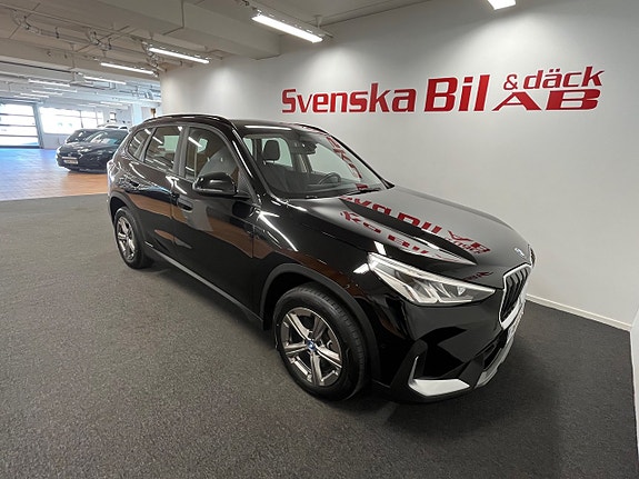 BMW X1 3 of 5