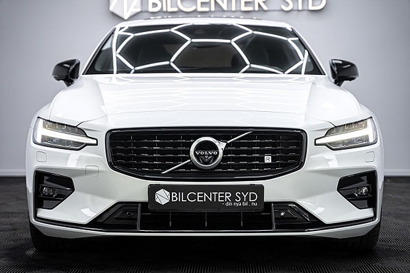 Volvo S60 5 of 5