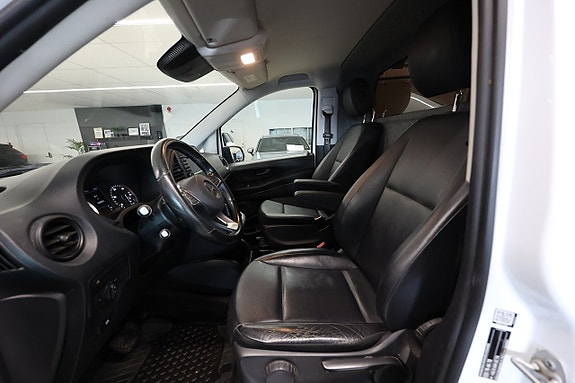 Mercedes-Benz Vito 119 12 of 17
