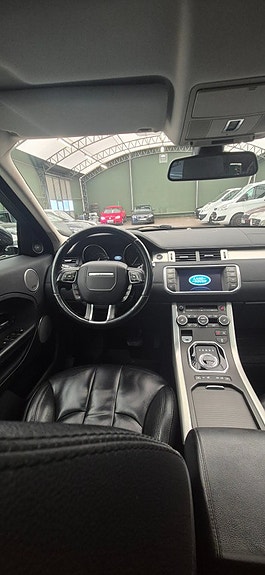 Land Rover Range Rover Evoque 7 of 17