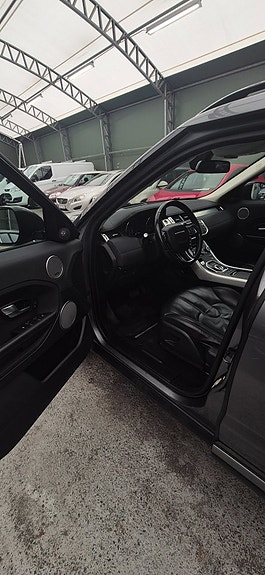 Land Rover Range Rover Evoque 8 of 17