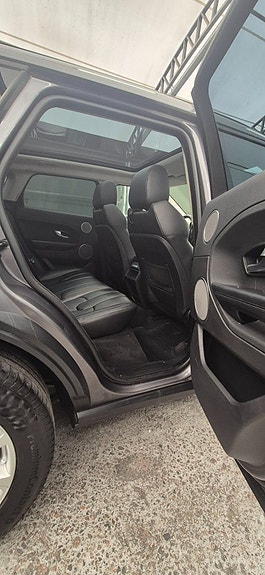 Land Rover Range Rover Evoque 10 of 17
