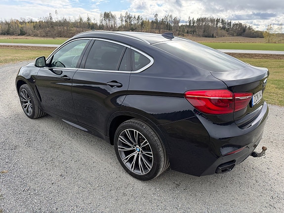 BMW X6 3 of 22