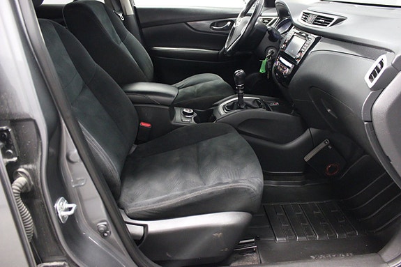 Nissan X-Trail 9 of 22