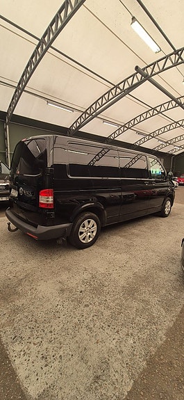 Volkswagen Transporter 4 of 5