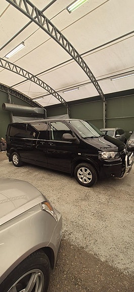 Volkswagen Transporter 3 of 5
