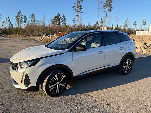 Peugeot 3008 2 of 20