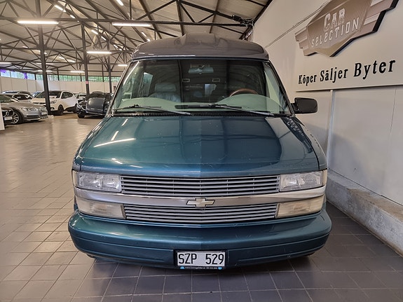 Chevrolet Astro 10 of 21