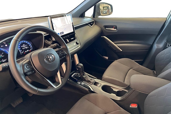 Toyota Corolla Cross 13 of 21