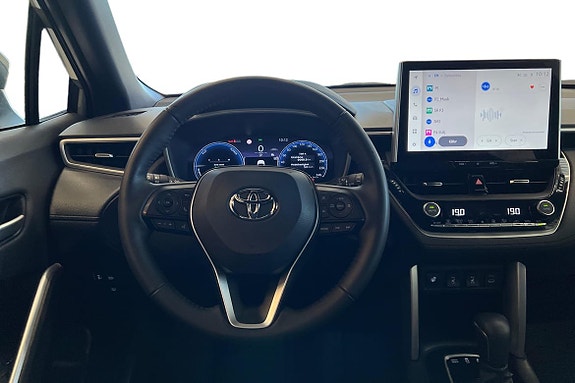 Toyota Corolla Cross 10 of 21