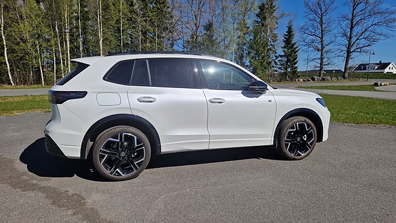 Volkswagen Tiguan 7 of 7