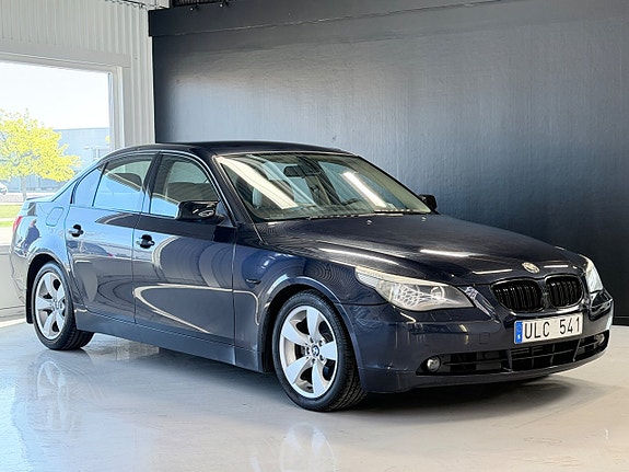 BMW 525 3 of 5