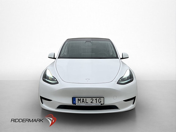 Tesla Model Y 3 of 30
