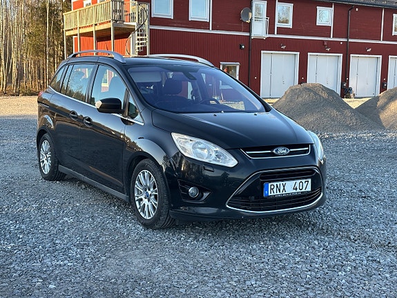 Ford Grand C-MAX 2 of 5