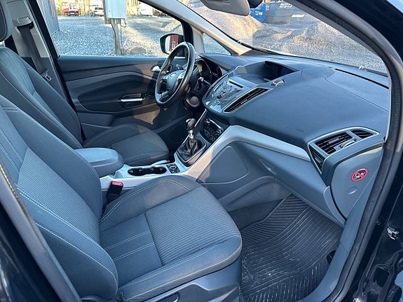 Ford Grand C-MAX 6 of 12
