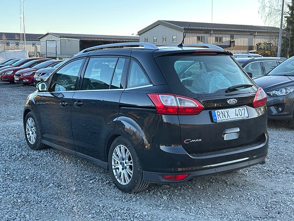 Ford Grand C-MAX 4 of 5