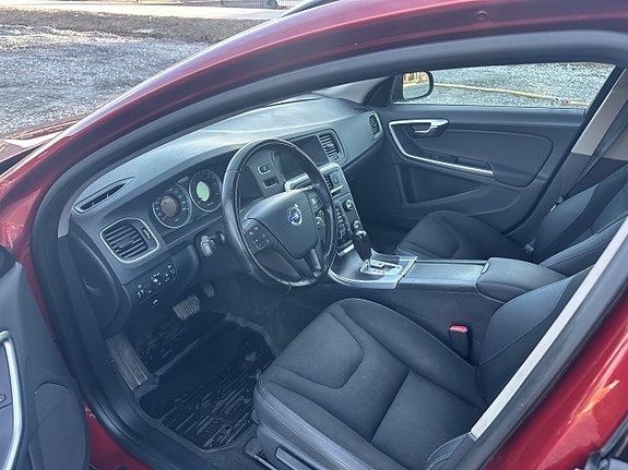 Volvo V60 5 of 5