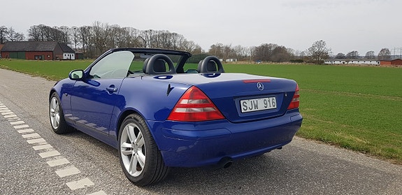 Mercedes-Benz SLK230 3 of 5