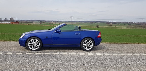 Mercedes-Benz SLK230