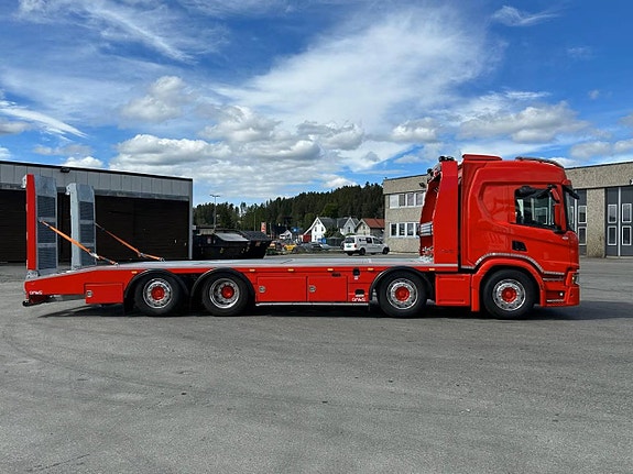 Scania P500 Maskintransport