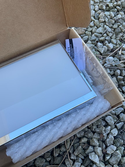 Product image 8 of 9