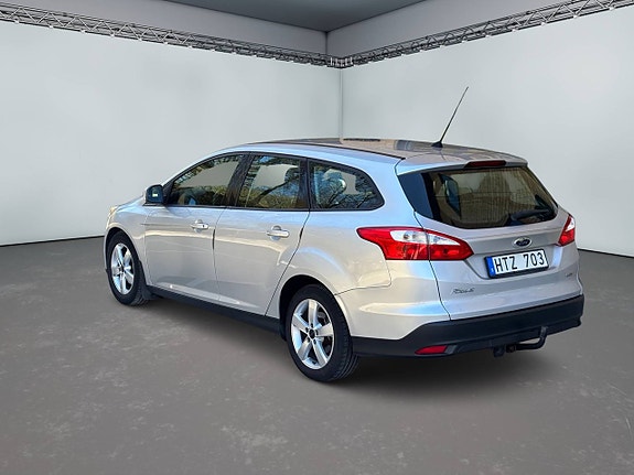 Ford Focus 3 of 5