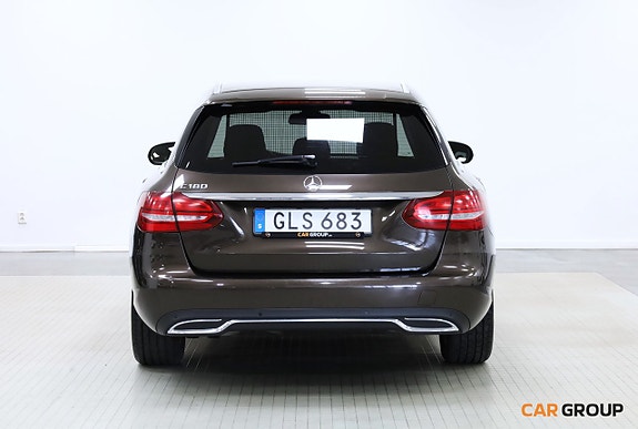 Mercedes-Benz C180 5 of 5