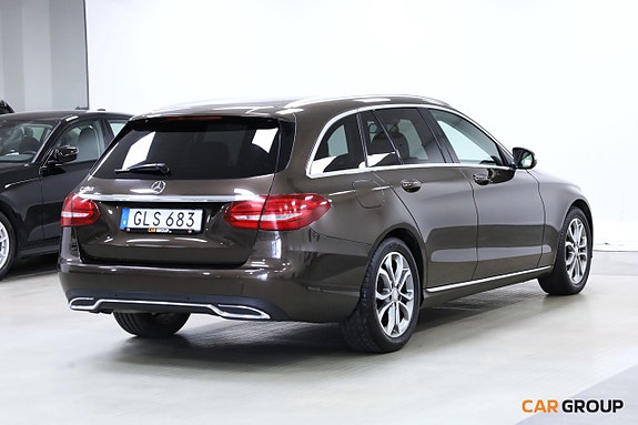 Mercedes-Benz C180 6 of 19