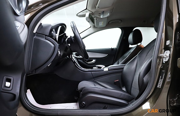 Mercedes-Benz C180 14 of 19