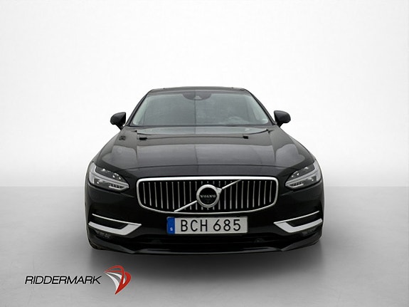Volvo S90 2 of 5