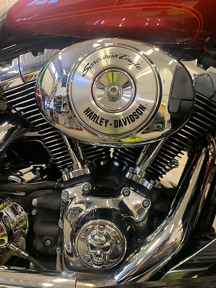 Harley-Davidson Electra Glide Ultra Classic 5 of 5