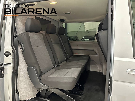 Volkswagen Transporter 24 of 26