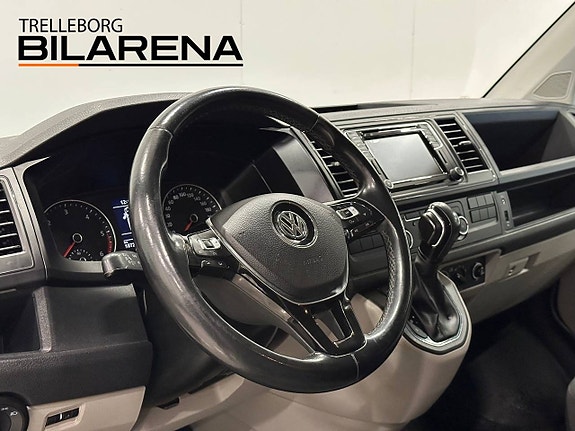 Volkswagen Transporter 10 of 26