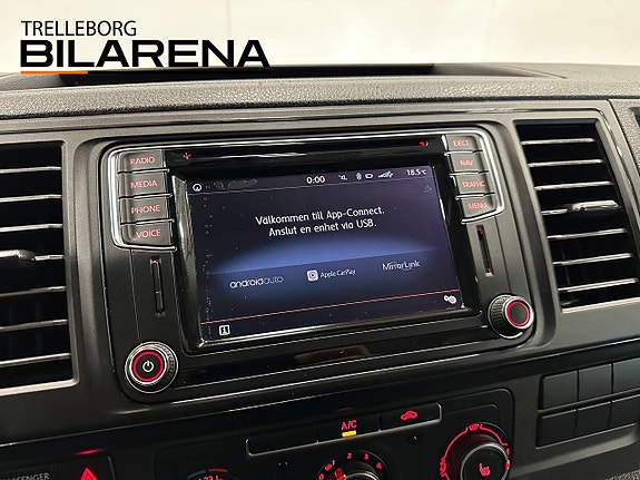 Volkswagen Transporter 20 of 26