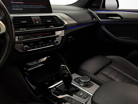 BMW X4 25 of 30