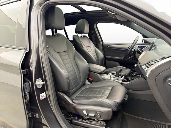 BMW X4 26 of 30