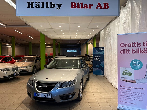 Saab 9-5 2 of 5