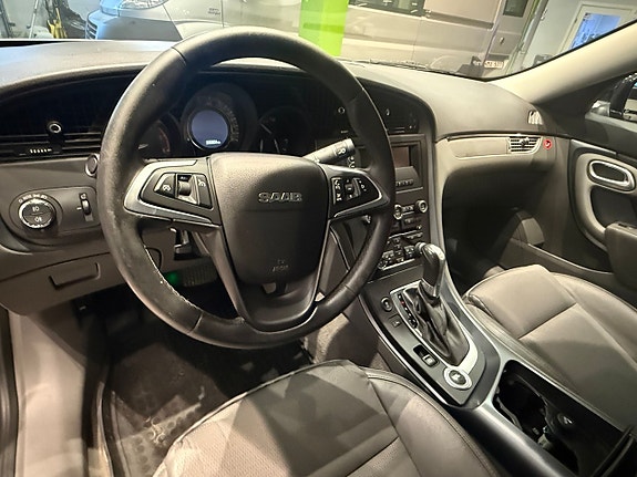 Saab 9-5 9 of 12