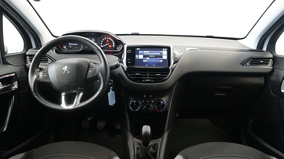 Peugeot 208 7 of 21