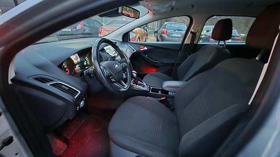 Ford Focus 7 of 9