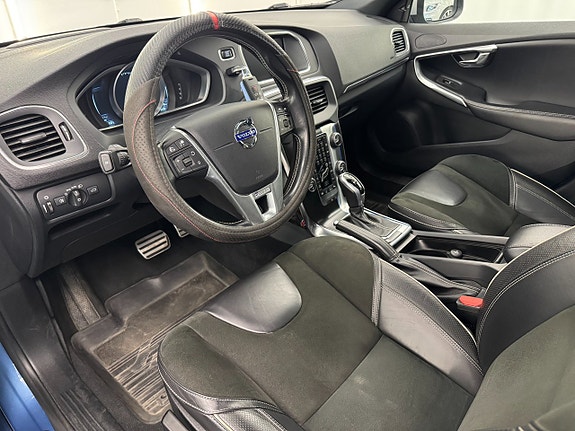 Volvo V40 6 of 20