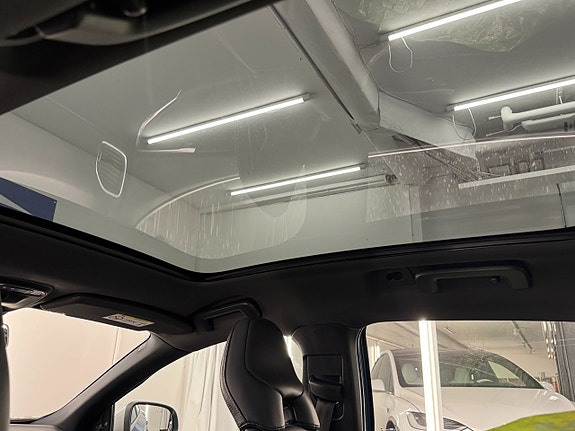 Volvo V40 19 of 20