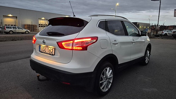 Nissan Qashqai 3 of 5
